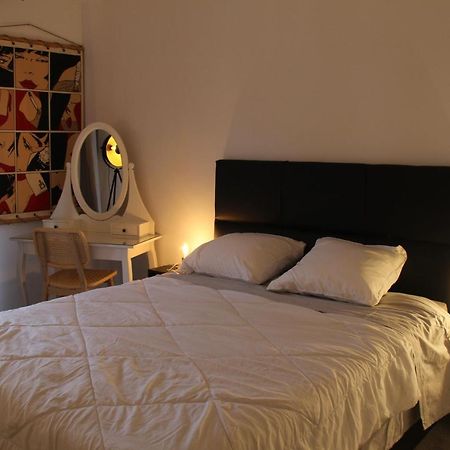 Bleu Azur Appartement 3 Etoiles Hyeres Bagian luar foto