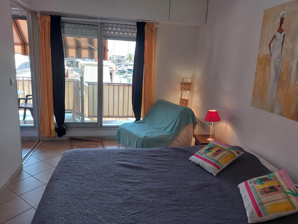Bleu Azur Appartement 3 Etoiles Hyeres Bagian luar foto