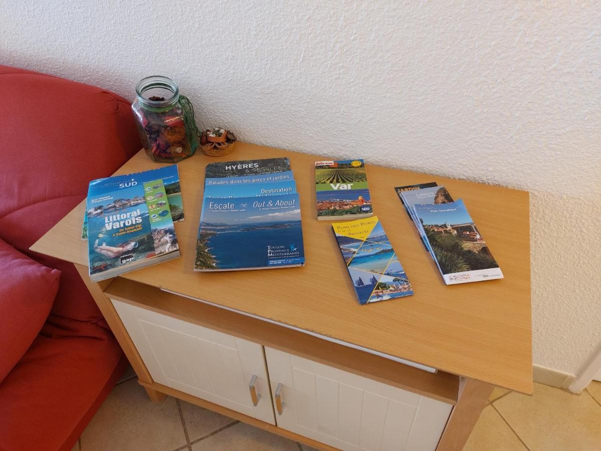 Bleu Azur Appartement 3 Etoiles Hyeres Bagian luar foto